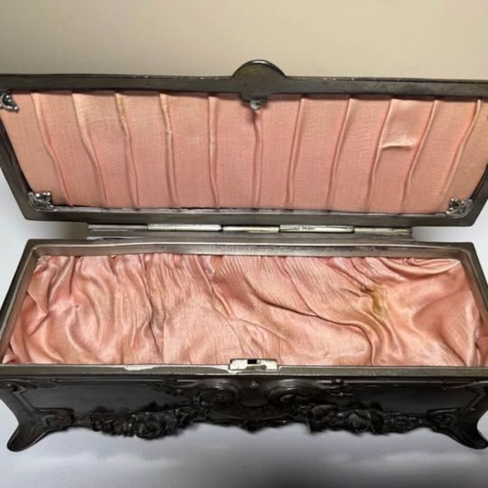 Antique W.B. Mfg Co 389 Jewelry Casket Art Nouveau Style Dresser Vanity Box Pink